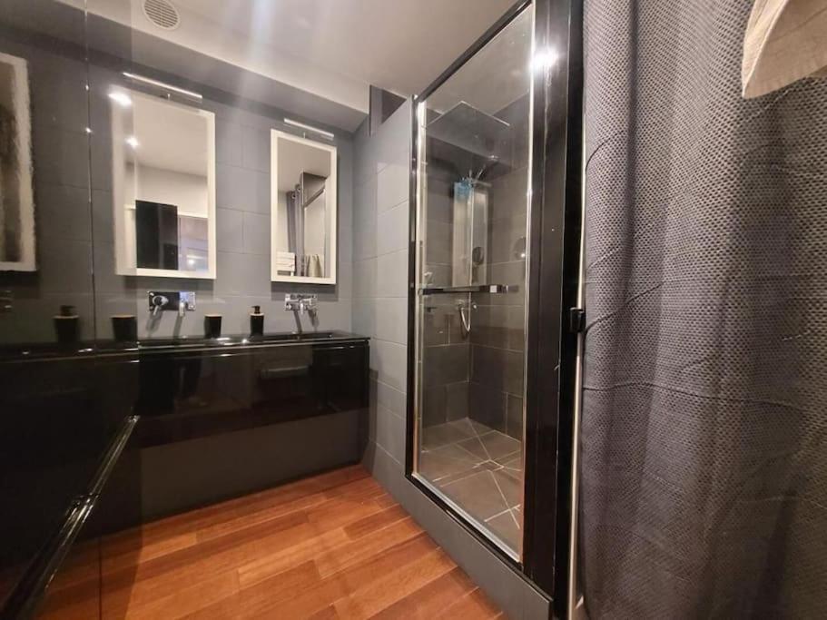Appartement De 90M² Situe Dans Le Vieux-Lille. Buitenkant foto